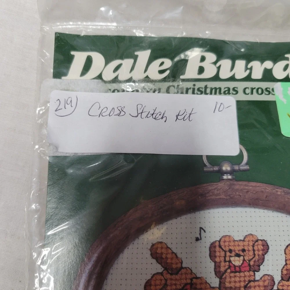 Dale Burdett Country Christmas Cross Stitch Kit CCK263 Bears Drum‎ Vintage 1986